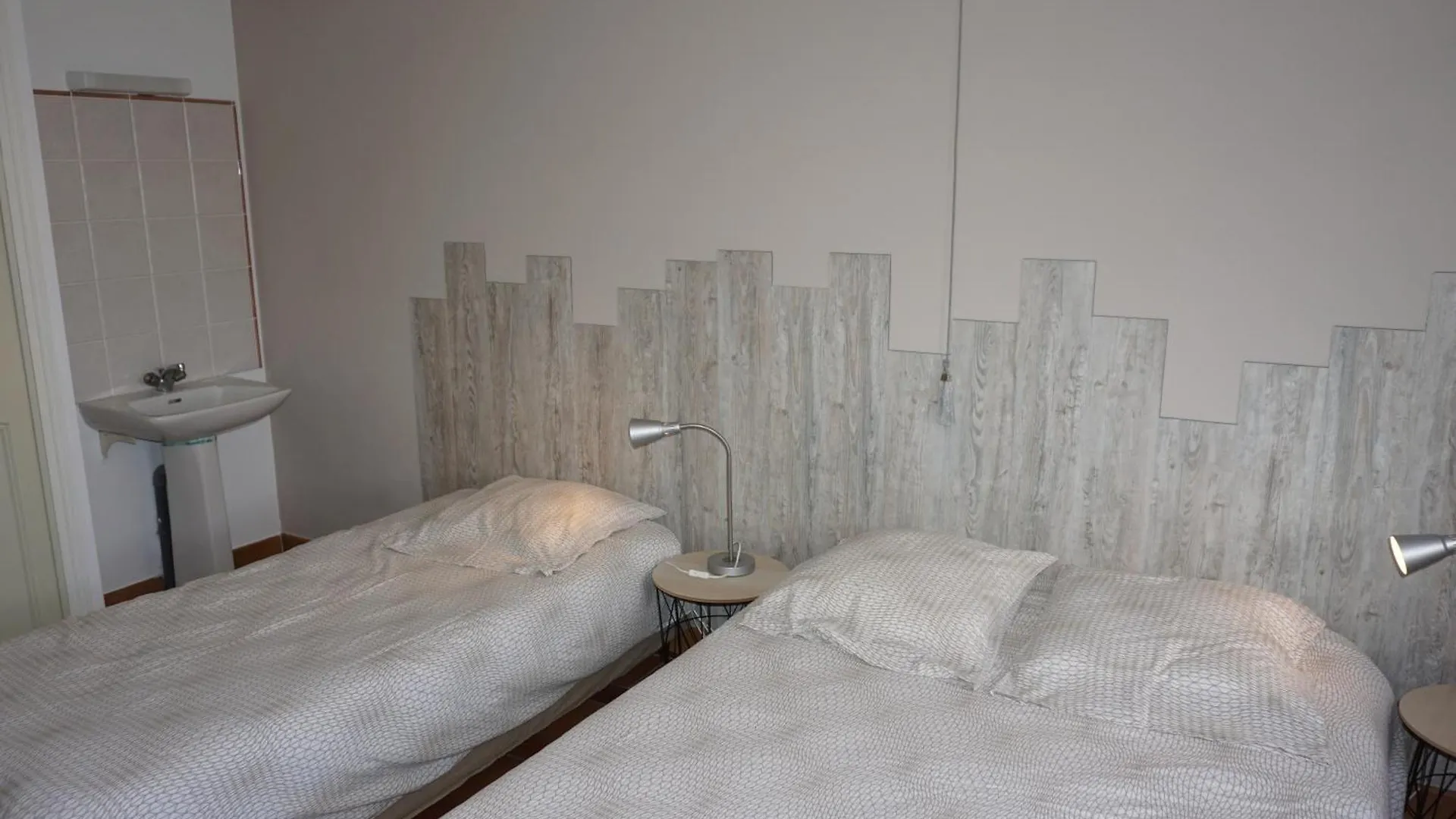 Holiday home Gite Villa Des Sources Les Granges-Gontardes