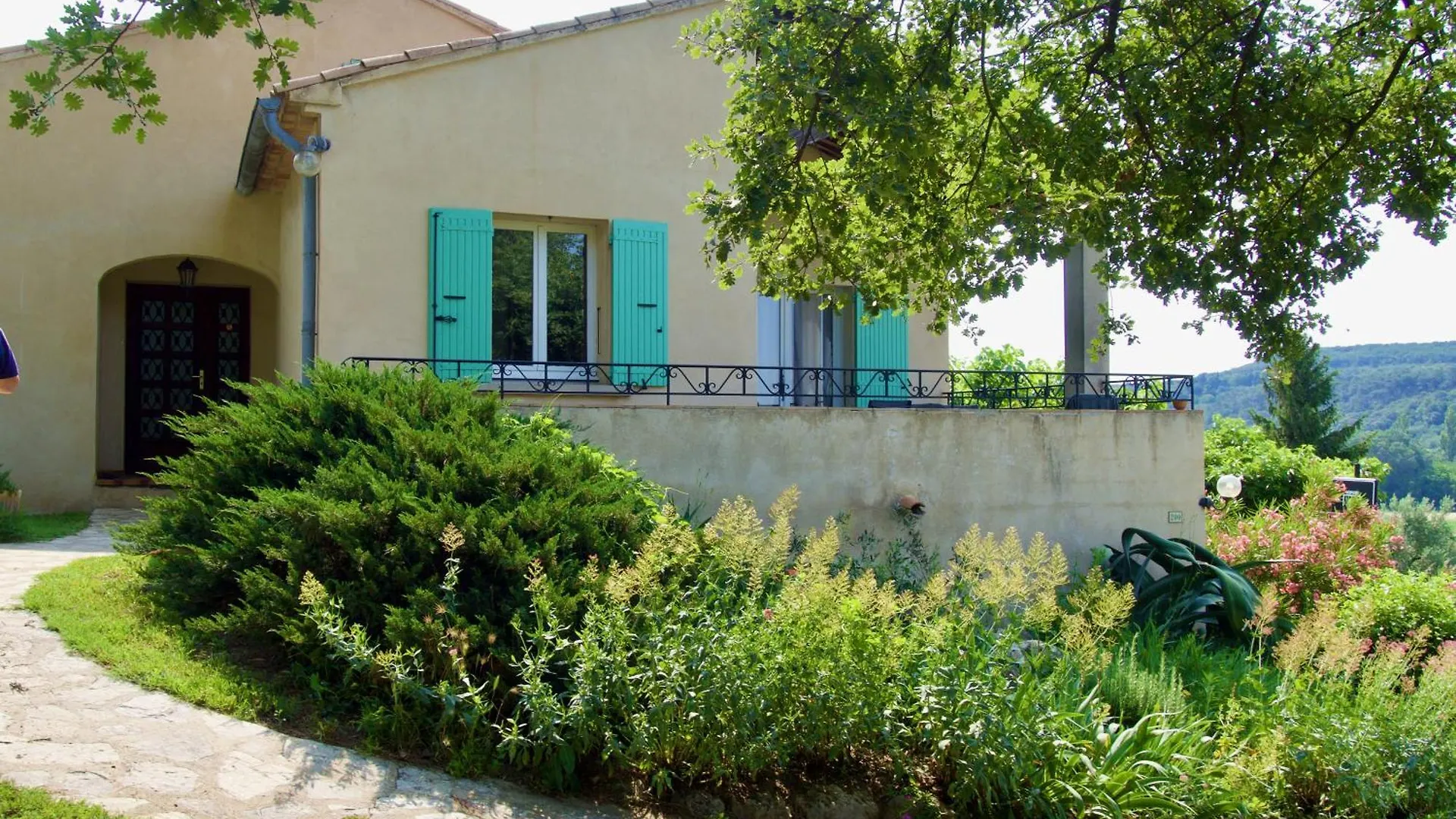 Gite Villa Des Sources Les Granges-Gontardes Holiday home