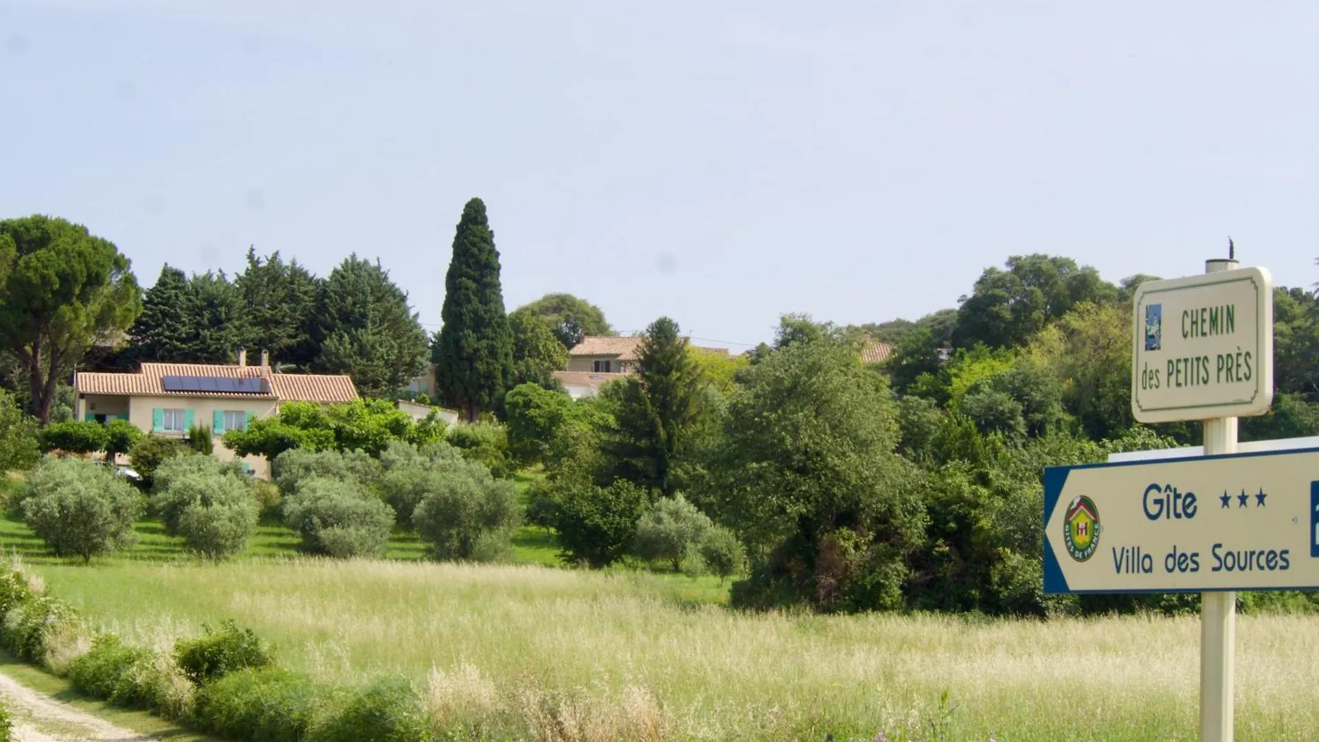 Holiday home Gite Villa Des Sources Les Granges-Gontardes
