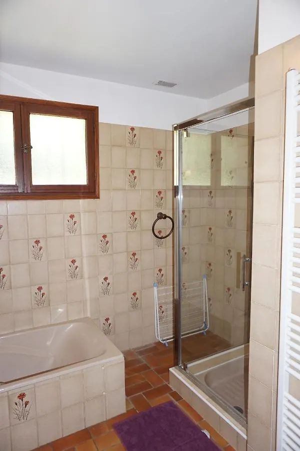 Gite Villa Des Sources Les Granges-Gontardes Holiday home